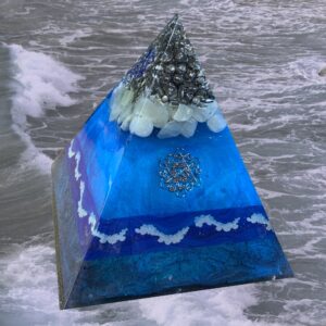 Voyager Orgone Harmonizer Pyramid - Shungite Activated - emotional balancer